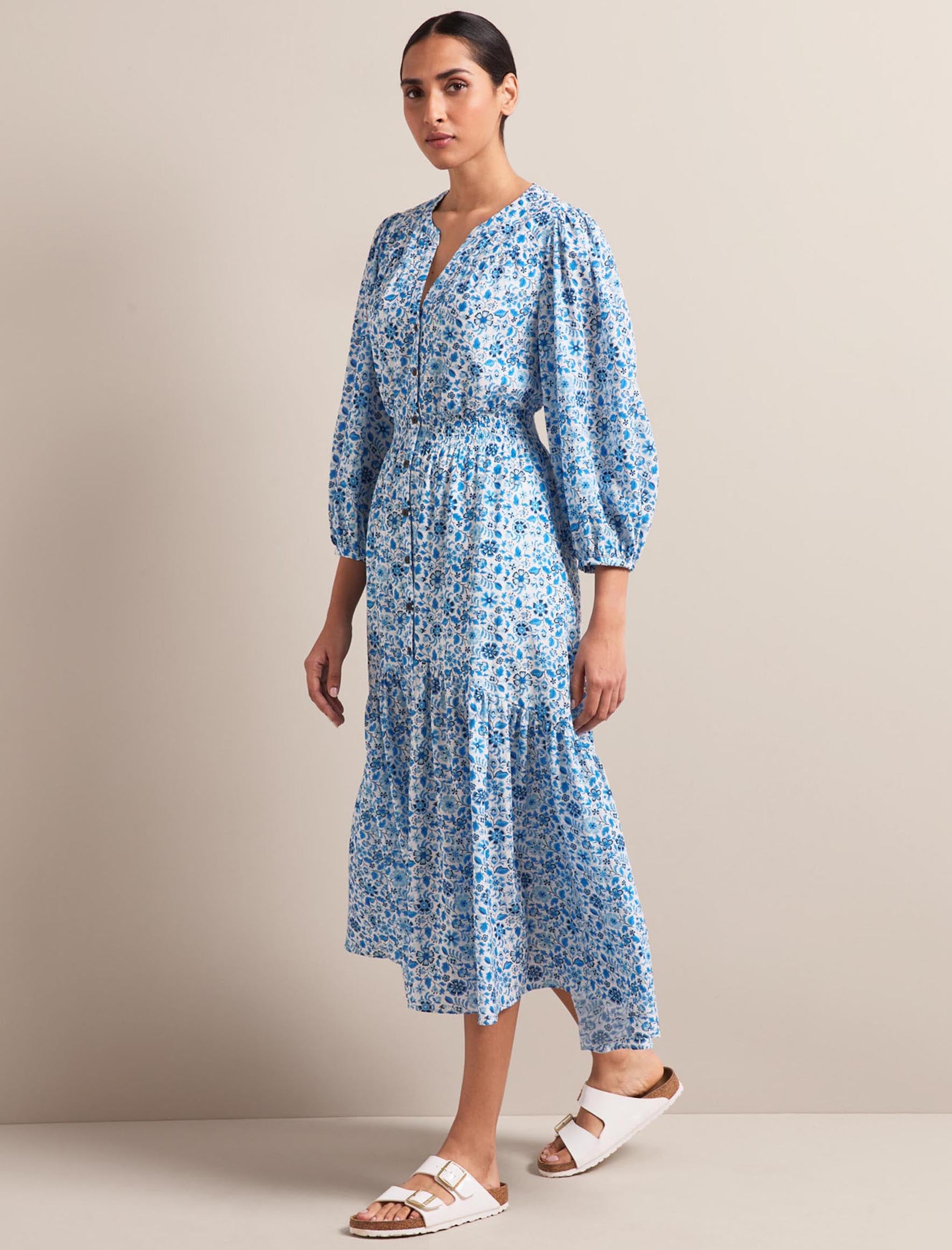 Aspen Cotton Blend Maxi Dress - White Blue Ditsy Carnation Print - Image 4